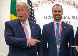 トランプ大統領とエドゥアルド氏(Reproducao)