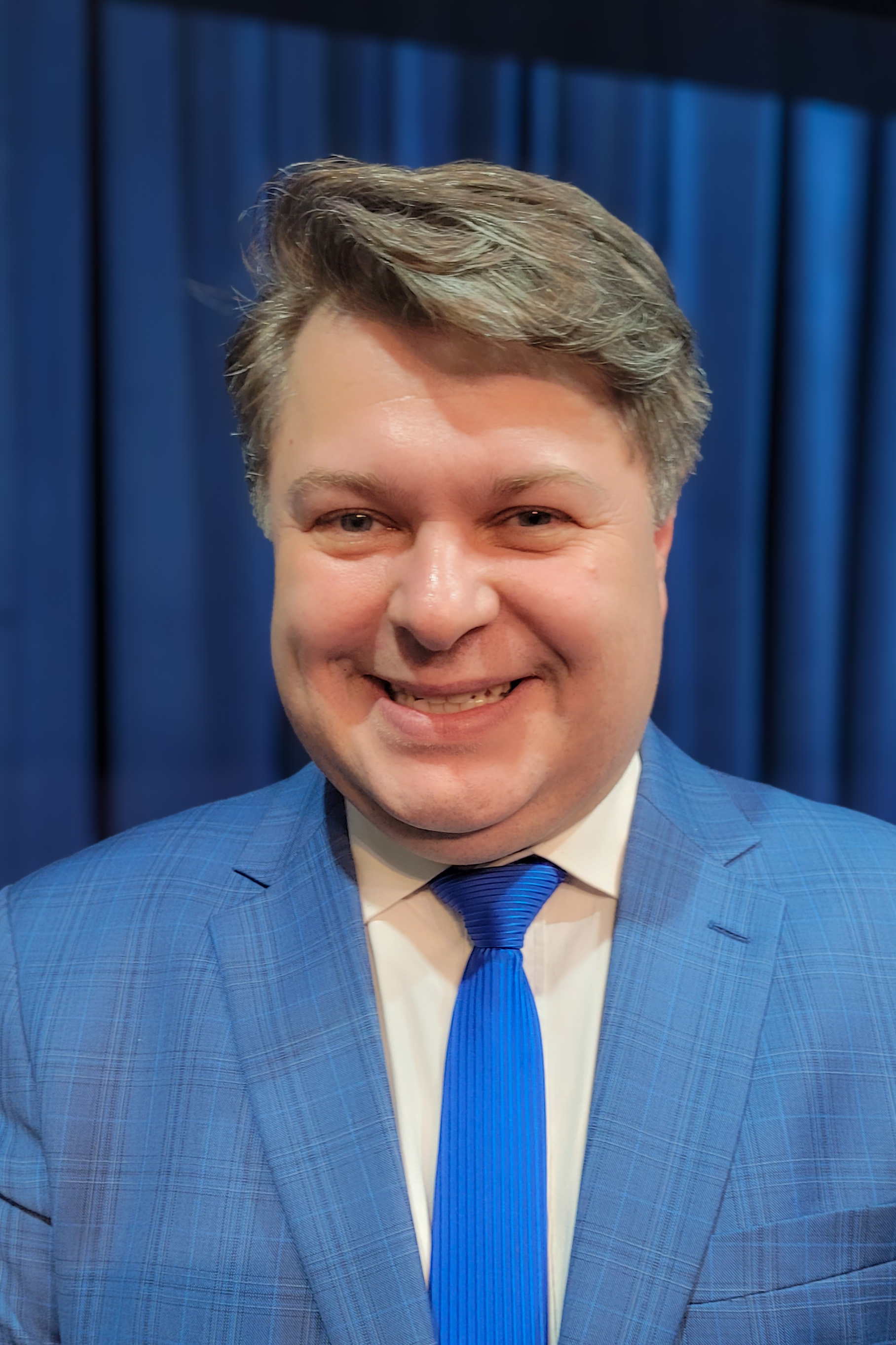 発起人となったアンドレ・ブエノ州議