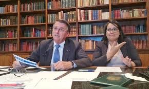 連警＝前政権の監視対象者公表＝政敵から身内まで広範に＝公的機関の私的流用容疑