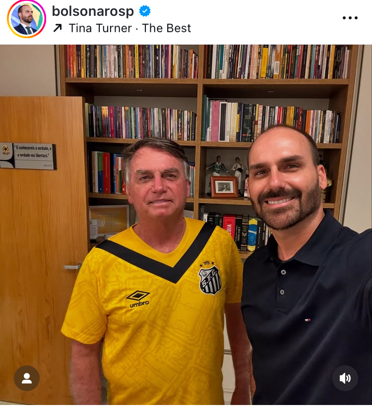 ジャイール・ボルソナロ前大統領とエドゥアルド・ボルソナロ下議（instagram @bolsonarosp）