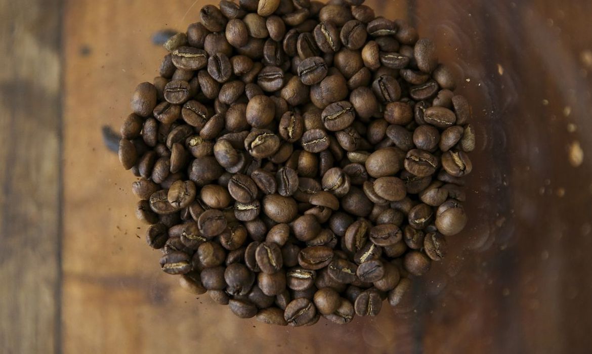 ブラジルの生産者と米国のサプライチェーンへの影響が大きいコーヒー(© Marcelo Camargo/Agência Brasil)