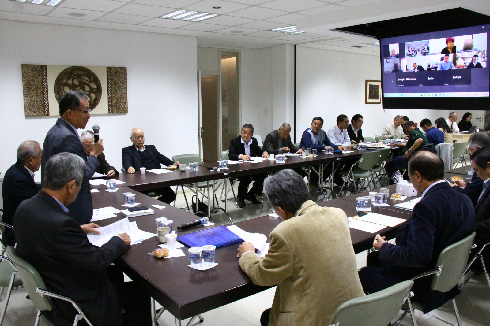 7月定例役員会の様子