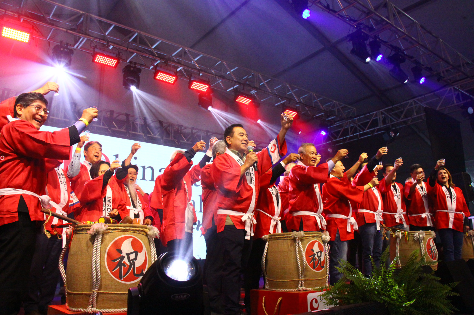 第21回おきなわ祭り=沖縄文化発信、県も協力=総勢約500人が出演