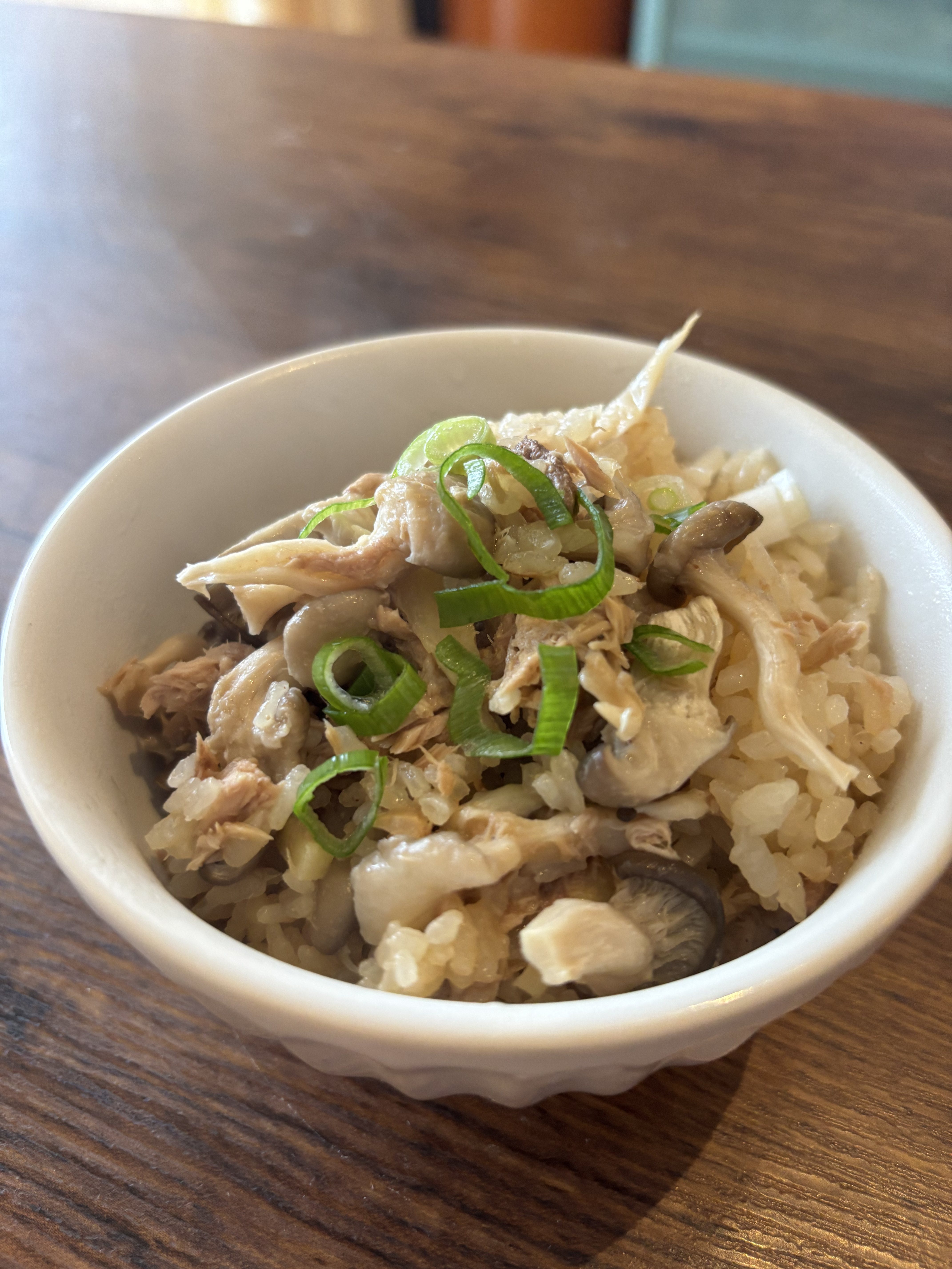 きのことツナ缶の炊き込みご飯=レシピ紹介コーナー「いただきます」(48)=「日本の家庭料理をブラジルで作る!」