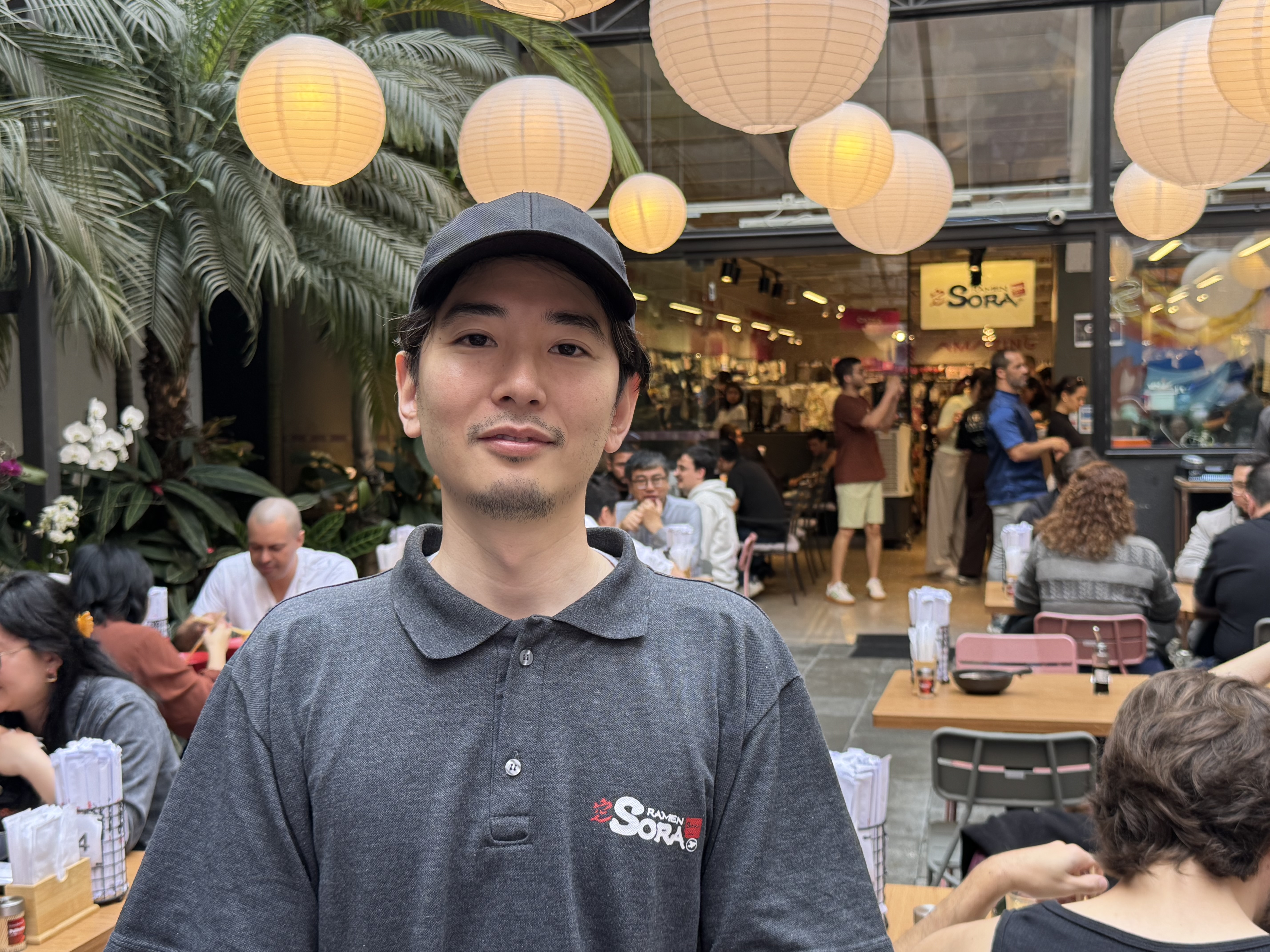 日本から派遣された立ち上げスタッフの中島健太さん