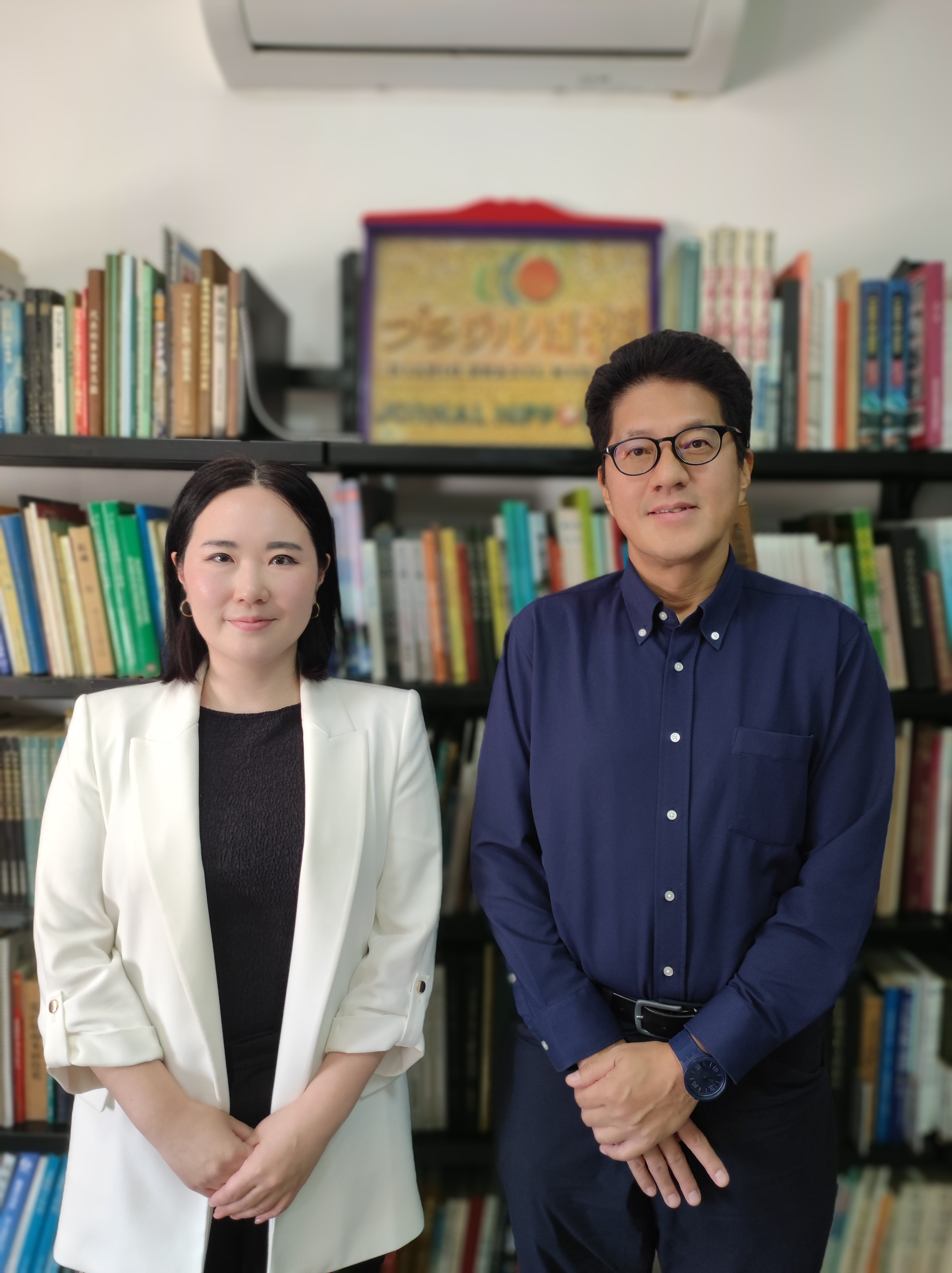 片山さん、鶴田さん（左から）