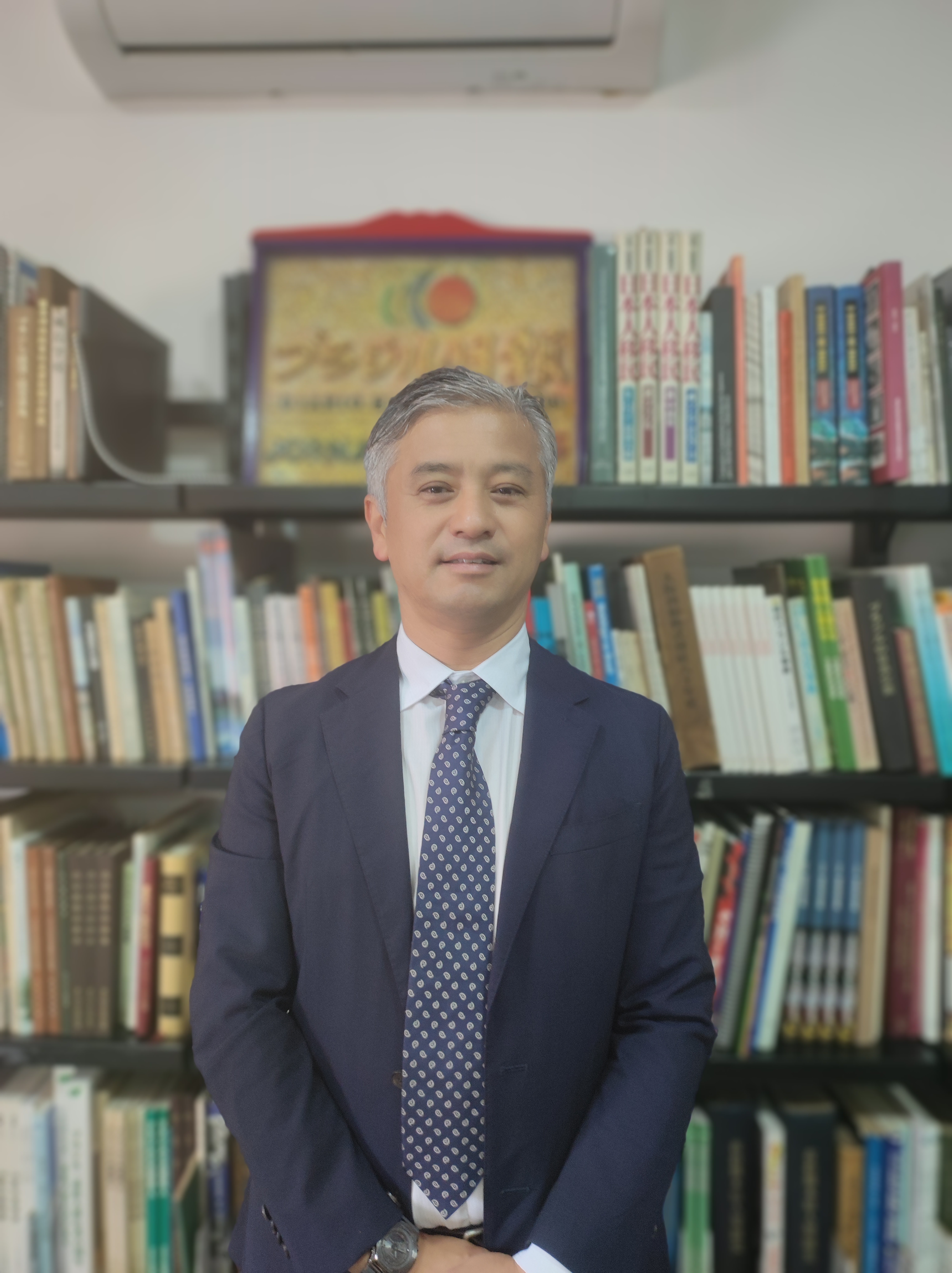 高元首席領事