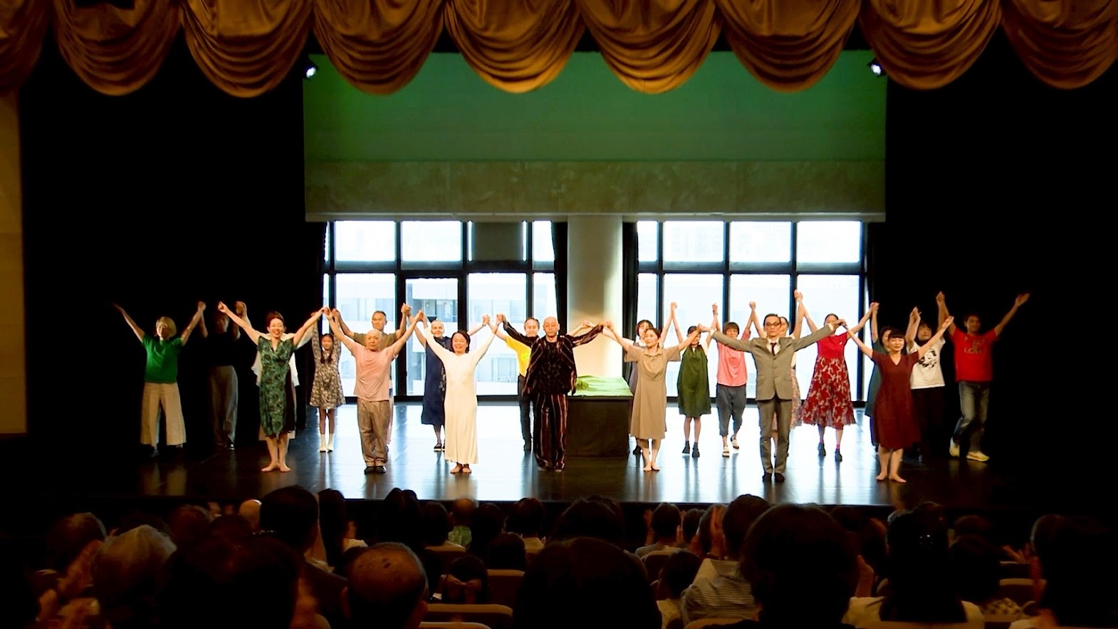 寄稿=弓場勇の故郷の町でバレエ公演=ユバ農場90周年の節目の年に=小原あや