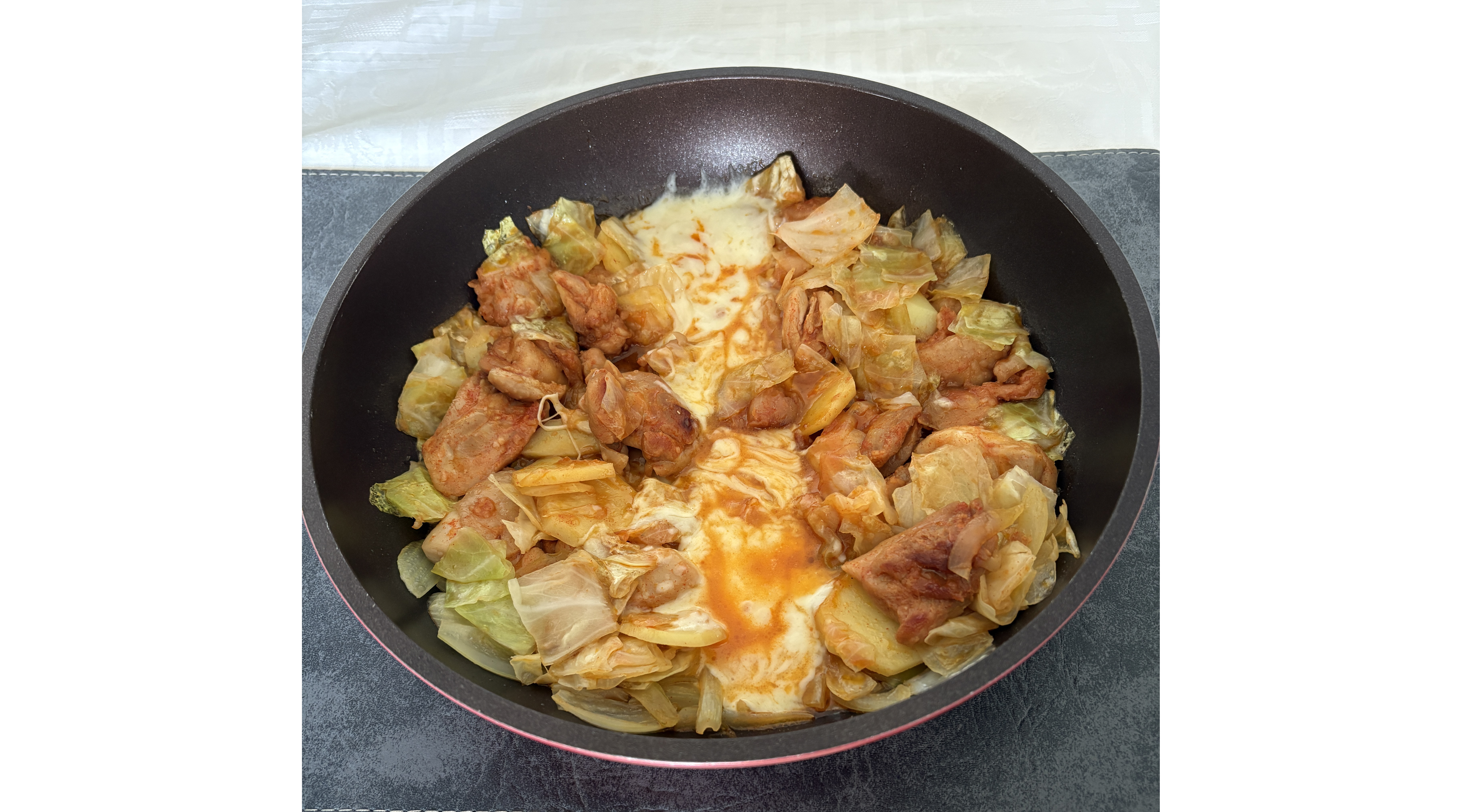 チーズタッカルビ=レシピ紹介コーナー「いただきます」(61)=「日本の家庭料理をブラジルで作る!」