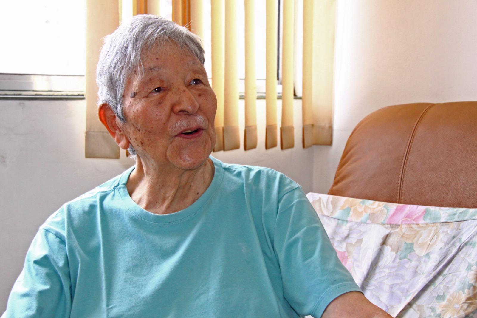 電気技師時代を振り返る山崎さん