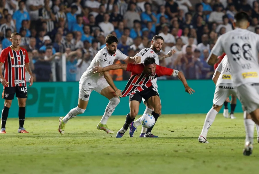 誕生日前夜のネイマール出場せず、サントスがサンパウロに引き分け