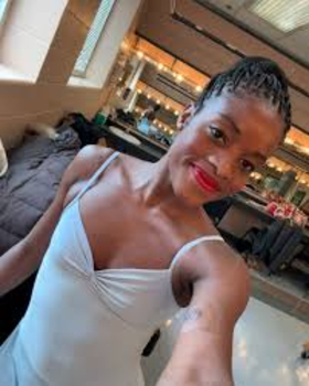 ２段バレリーナ