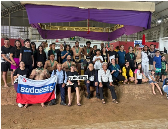 聖南西が栄冠、不屈の5連覇＝雨を突く熱戦、ブラジル杯相撲大会