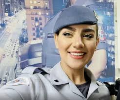 殺害された女性軍警の携帯電話、死後に夫が操作していた