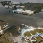 浸水被害直後のSF空港（©Rafa Neddermeyer/Agencia Brasil）
