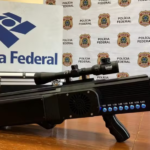 アジアから輸入した対ドローン用ライフル（Foto:Divulgação/Polícia Federal）