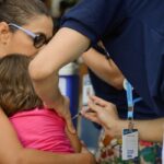 予防接種を受ける子供（©Tomaz Silva/Agencia Brasil）